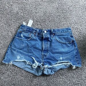 Women’s Levi Jeans